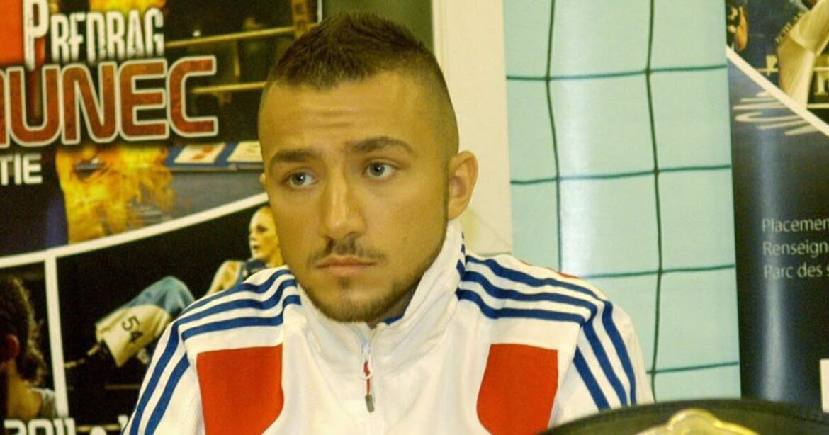Francouzský mistr světa v boxu tureckého původu byl odsouzen za 6 znásilnění a 3 sexuální útoky