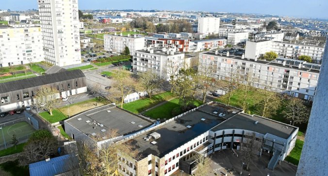 „Cítím se zde jako vězeň,“ vypovídá obyvatel multikulturní čtvrti francouzského Brestu