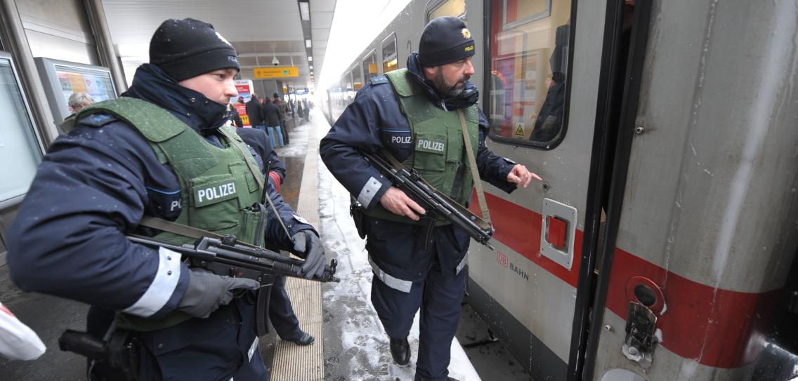 Německo: Muslimové chtěli na dvou nádražích zabít co nejvíc lidí5 (8)