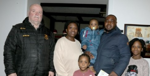 Takto vypadá první „ukrajinská rodina,“ které dali v Irsku azyl5 (17)