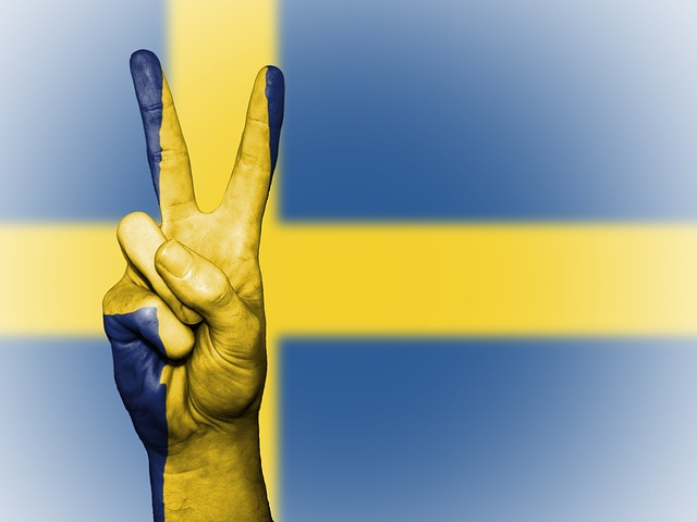 Úmrtnost na covid byla ve Švédsku, kde nebyl žádný lockdown ani roušky, jednou z nejnižších v Evropě