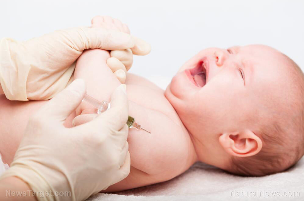 Nizozemsko: Žena si chtěla na klinice vyžádat příbalový leták k dětským vakcínám, zavolali na ni policii4.2 (29)