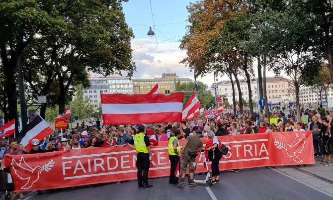 Na podporu protestů německých zemědělců se koná velká demonstrace i ve Vídni5 (19)