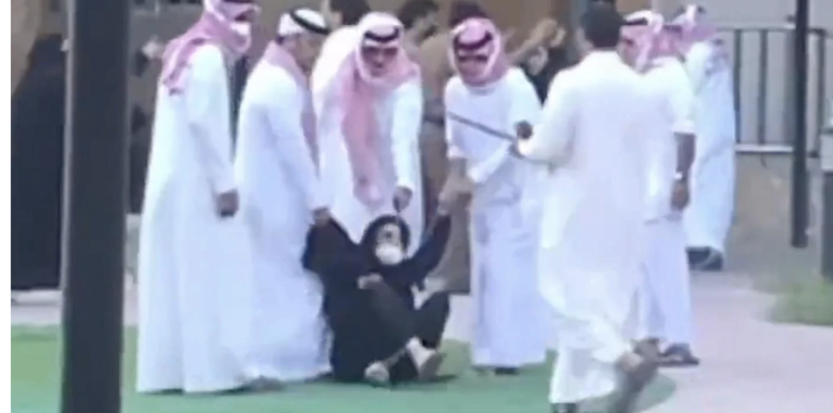 Tyto záběry se nikdy neměly dostat mimo Saúdskou Arábii (video)4.9 (33)