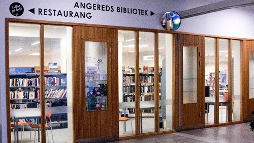 Ve švédských veřejných knihovnách je několik let k zapůjčení kniha ISIS, popisující jak mučit a zabíjet bezvěrce5 (9)
