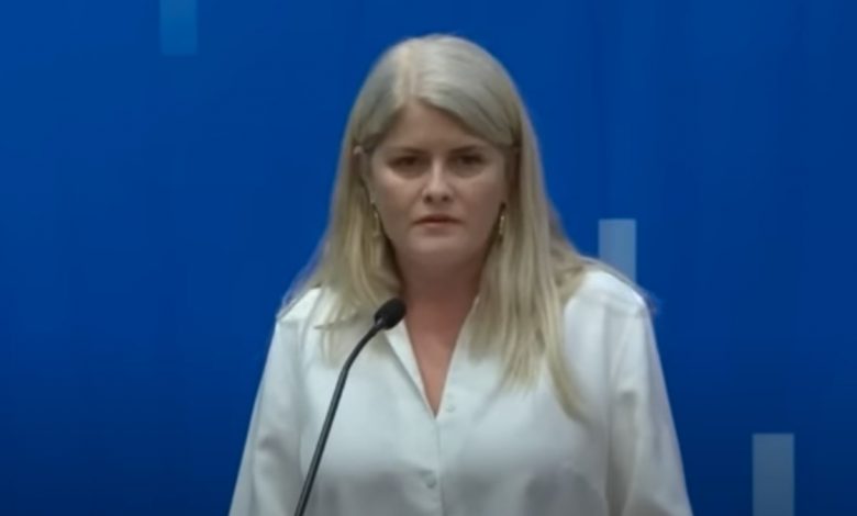 Norská politička pronáší silný a emotivní projev: „Jsme jeden velký experiment“ (video)4.7 (43)