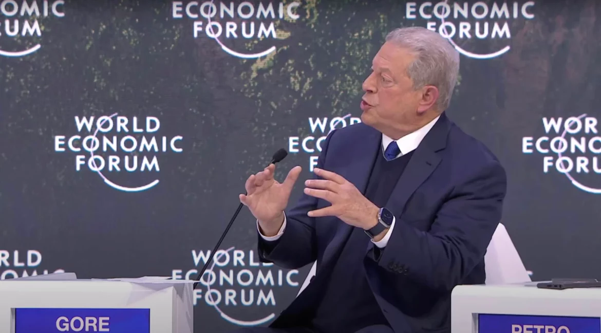 WEF: Propagandista Al Gore tvrdí, že se vaří oceány a vytvářejí atmosférické bomby