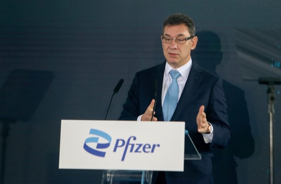 Pfizer žaluje Maďarsko za odmítnutí platby za 3 miliony dávek genových injekcí