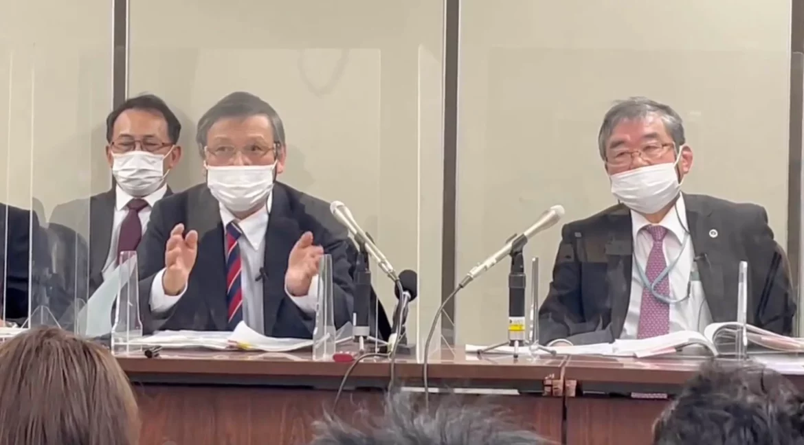 Japonští vědci podávají žalobu na japonskou vládu za zakrývání vedlejších účinků vakcíny proti covidu4.9 (9)