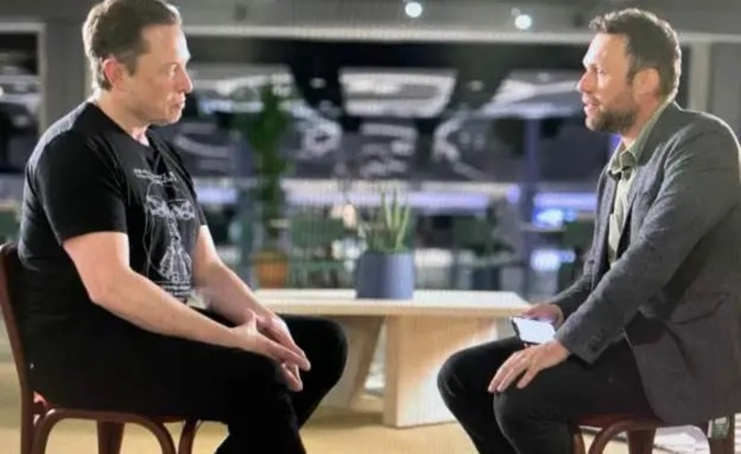 Elon Musk reportérovi BBC: Vy jste ti, kdo šíří dezinformace (video)5 (12)