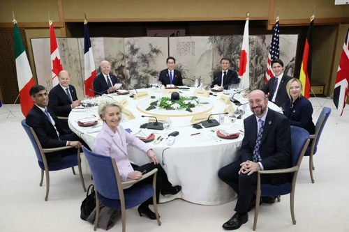 Summit G7: Ve městě, na které USA hodily atomovku, účastníci poučovali Rusko a Čínu o jaderné deeskalaci (video)