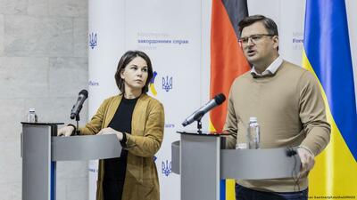 Ponížení německé ministryně zahraničí jejím ukrajinským protějškem (video)