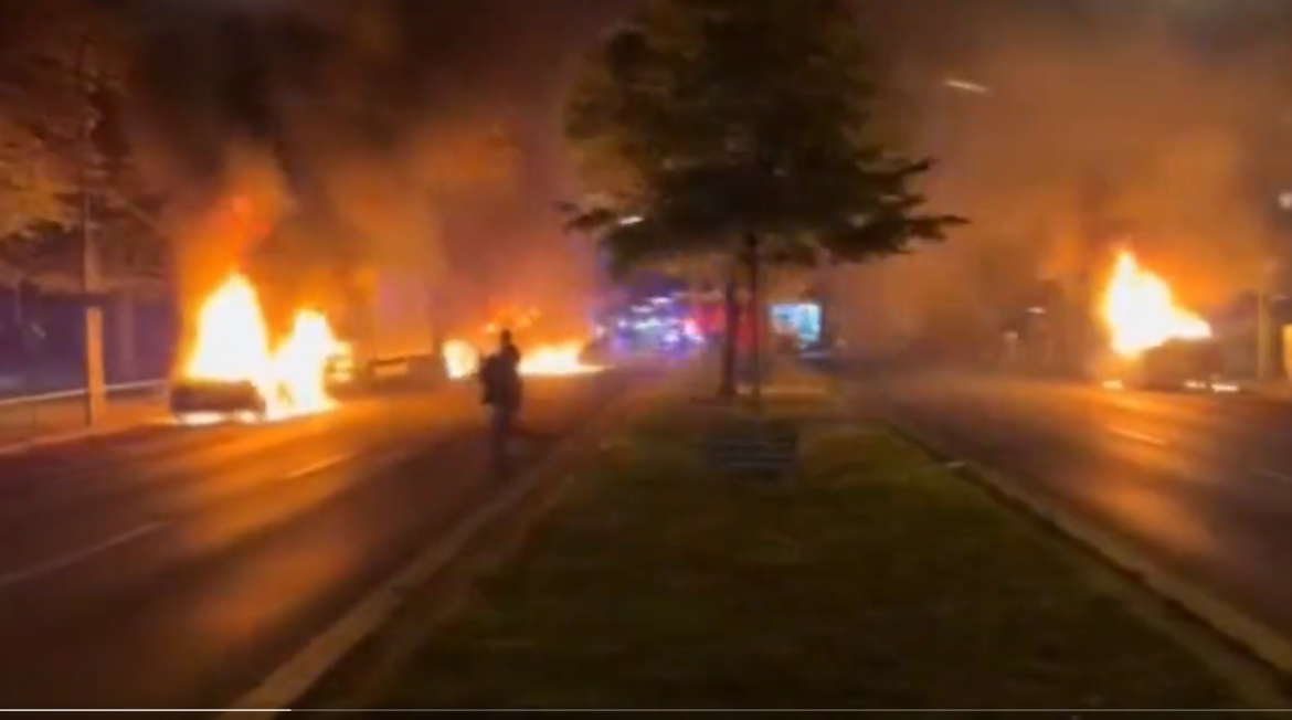 Islamizovaný Berlín v plamenech: Takto to Merkelová a její nástupci zvládli (videa)5 (29)