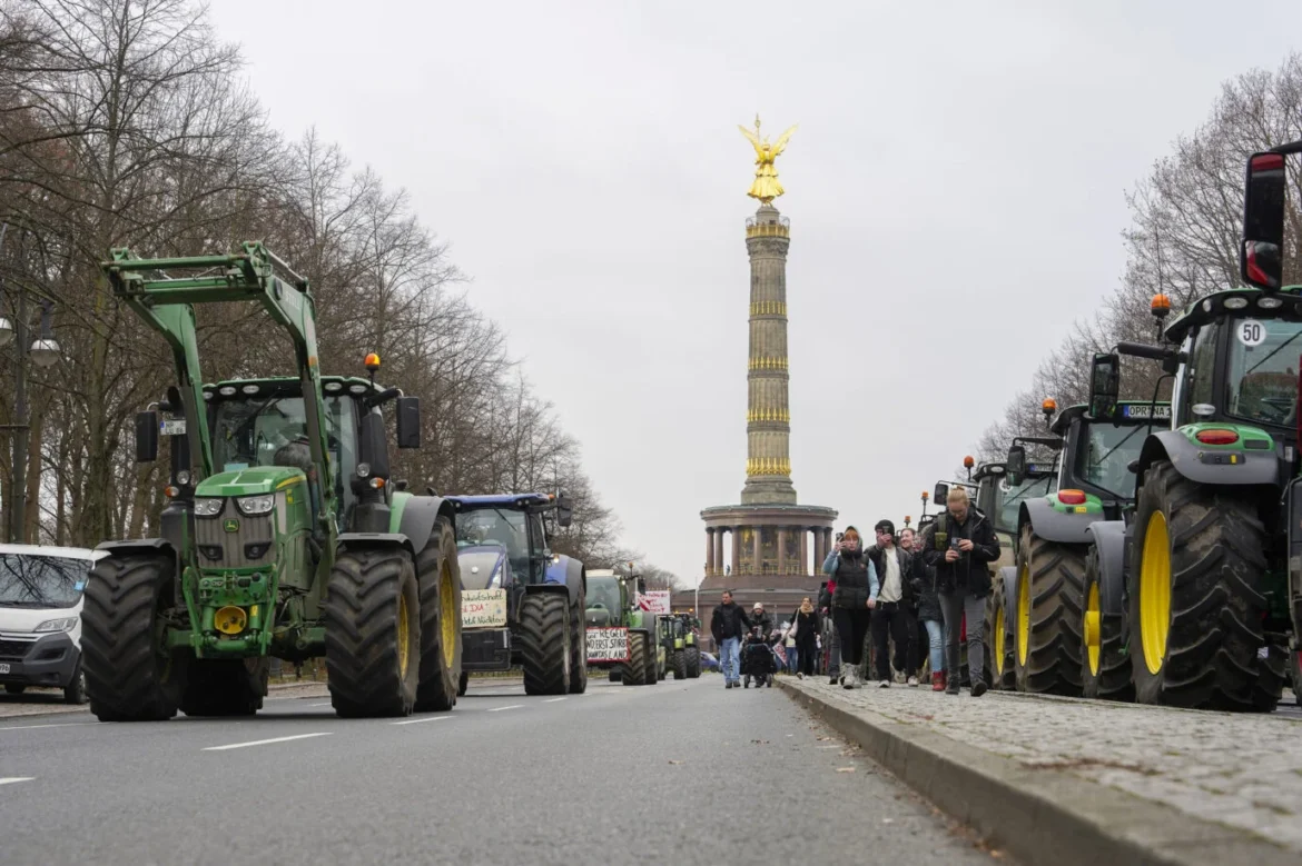 Paralyzované Německo: Kde všude budou v pondělí zemědělci demonstrovat?