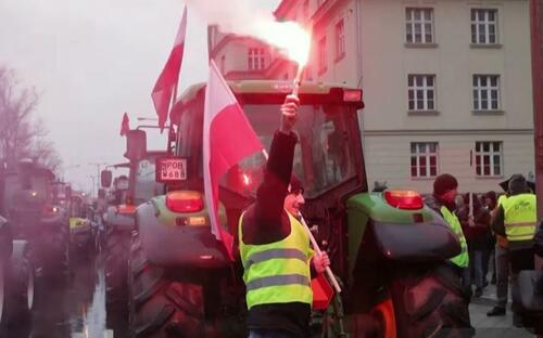 30denní stávka zemědělců v Polsku, protesty pokračují v Nizozemsku, Velké Británii či Španělsku (video)