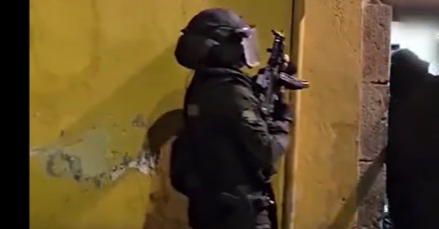 Španělsko a Itálie odhalily pákistánské teroristy, kteří plánují stínat hlavy rouhačům, ale soudci je propustili (video)5 (15)