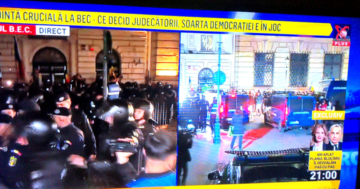 Rumunsko: Georgescu nesmí kandidovat, lidé masově protestují (video)5 (14)