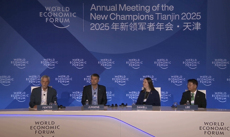 Letní WEF v Číně: Senzory pro sledování lidí a měst patří mezi 10 nejnovějších technologi (video)5 (6)