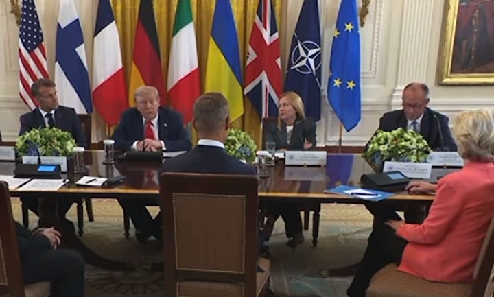 Přestřelka mezi Merzem a Trumpem během mírových jednání (video)4.7 (20)