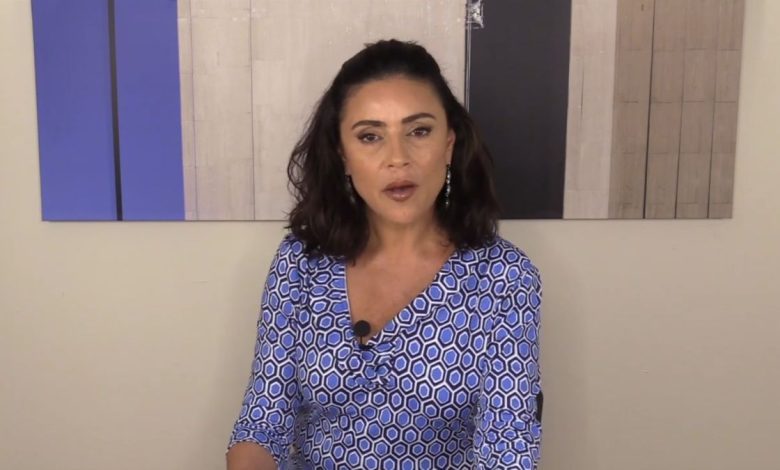 Informátorka z FBI: Pouze pedofilové a násilníci mohou zastávat vysoké pozice, protože jsou vydíratelní (video)4.8 (17)