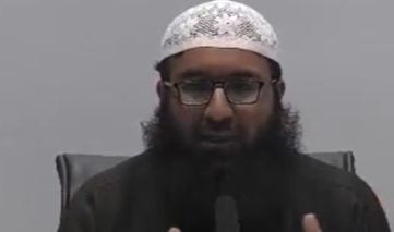 Uvnitř britské mešity: Imám dává instrukce, jak pohřbít a kamenovat ženy zaživa (video)4.7 (13)