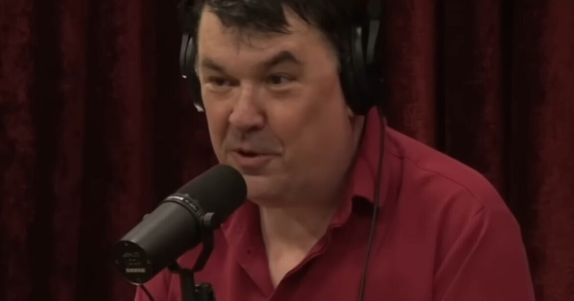 Starmerova diktatura přitvrzuje: Na letišti zatkli spisovatele za to, že kritizoval trans agendu5 (11)