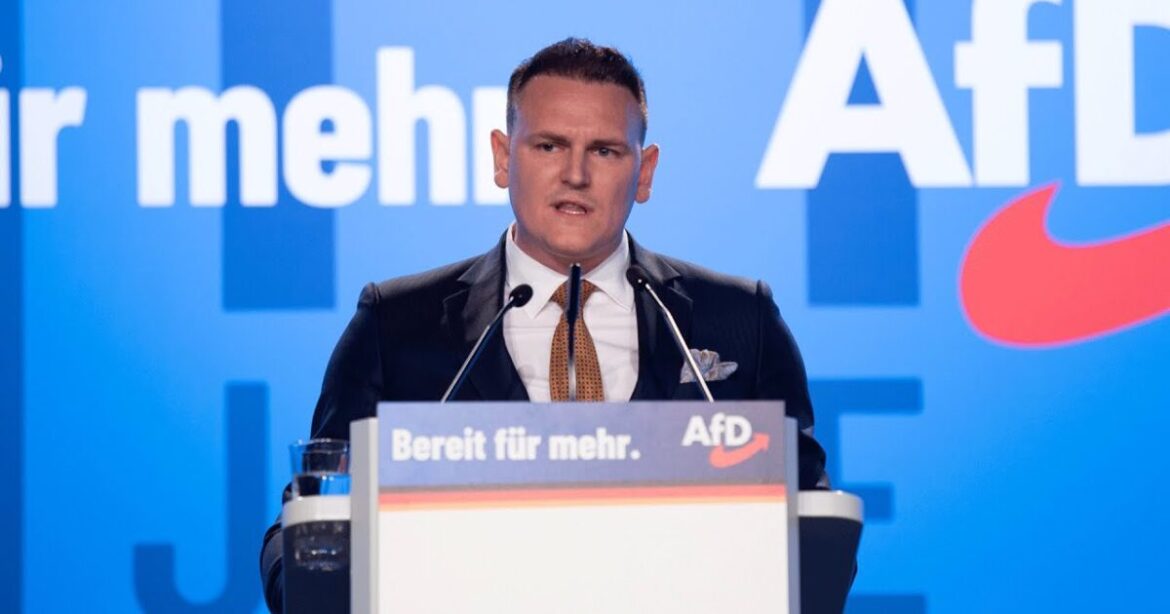 15 milionům Němců chtějí odepřít možnost volby: Europoslanec AfD nejen o snahách zakázat stranu4.6 (11)