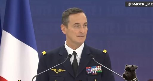 Francouzský generál šokuje národ: „Francouzi musí být připraveni přijít o vlastní děti“ (video)5 (19)