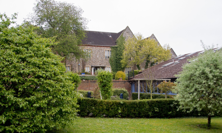 Velká Británie: Učitel byl nahlášen do programu boje proti terorismu za to, že promítal záběry Trumpa5 (7)