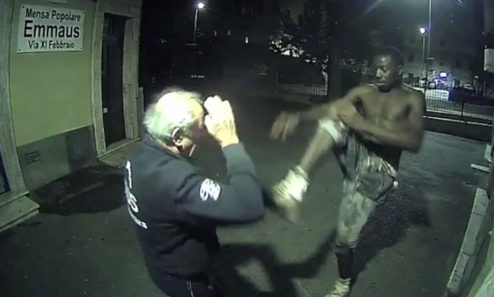 Vyléčený vítač: Ital byl velmi brutálně zbit Nigerijcem, kterému pomáhal, nyní volá po remigraci5 (18)