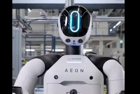 Automobilka BMW uvádí na výrobní linku roboty podobné lidem5 (5)