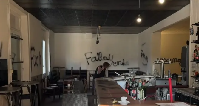 Francie: Restaurace, které nejsou halal, jsou vandalizovány, aby uvolnily místo pro podniky v souladu s islámem (video)