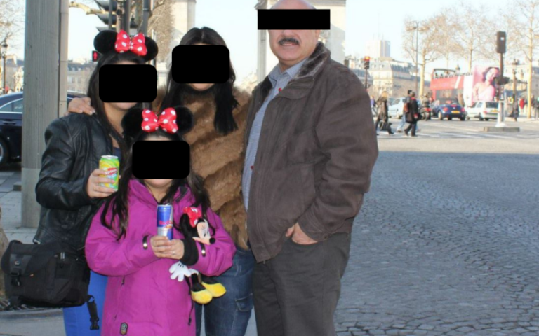 Skandál v norské nemocnici: Libyjský „lékař“ má za sebou řadu úmrtí pacientů i poškození zdraví; mimo jiné spojil ženě tlusté střevo s vagínou
