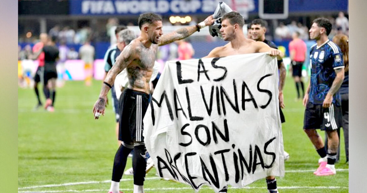 MS navrátilo letitý územní spor: Fotbalisté Argentiny požadovali navrácení Falklandských ostrovů, Británie je žaluje u FIFA (video)4.7 (9)